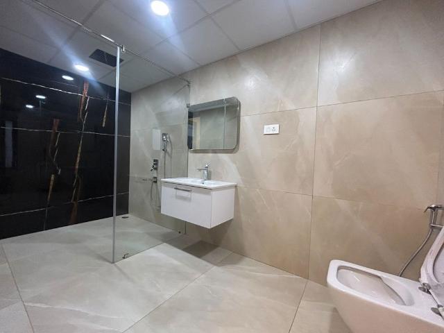 Resale | 3 BHK + Pooja Room 1740 Sq.Ft. Apartment in Aparna Sarovar Zicon