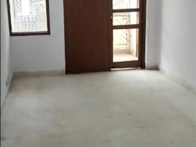 Resale | 3 BHK + Pooja Room 1760 Sq.Ft. Apartment in Sector 6 Dwarka