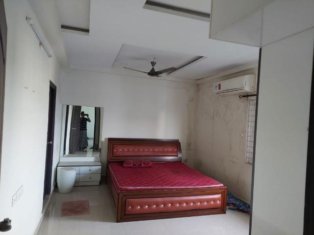 Resale | 3 BHK + Pooja Room 1780 Sq.Ft. Apartment in Laxmi Diamond