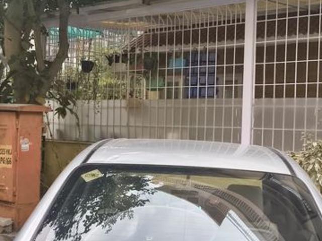 Resale | 3 BHK + Pooja Room 1800 Sq.Ft. Apartment in Vasant Kunj