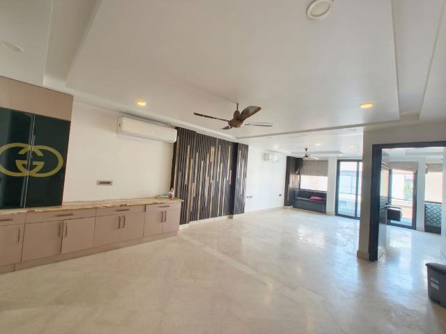 Resale | 3 BHK + Pooja Room 1800 Sq.Ft. Apartment in Greater Kailash I