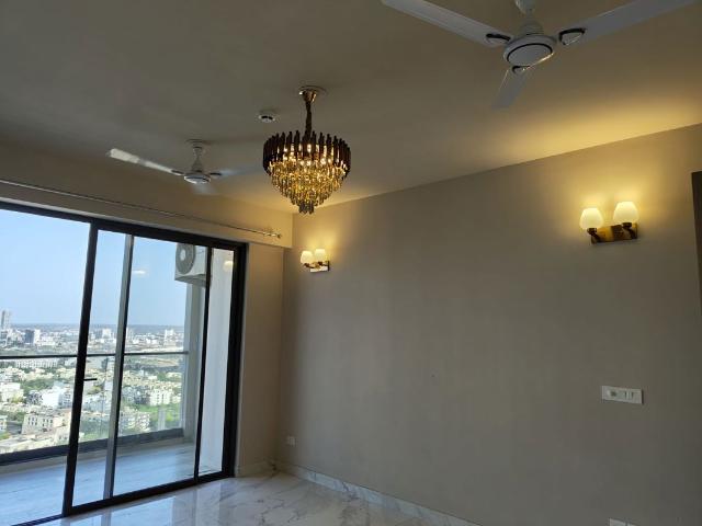 Resale | 3 BHK + Pooja Room 1828 Sq.Ft. Apartment in M3M Heights