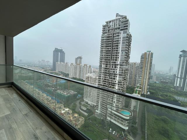 Resale | 3 BHK + Pooja Room 1828 Sq.Ft. Apartment in M3M Heights