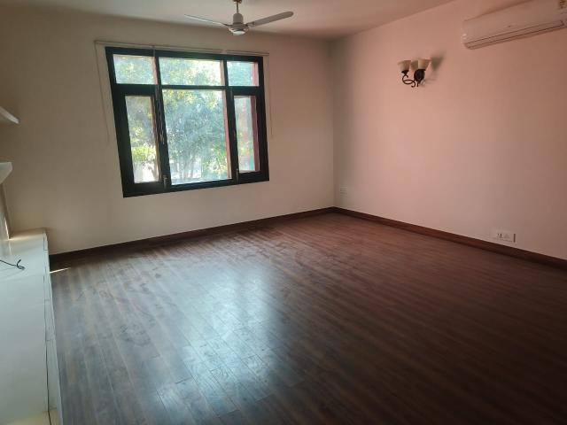 Resale | 3 BHK + Pooja Room 1828 Sq.Ft. Apartment in M3M Sky City