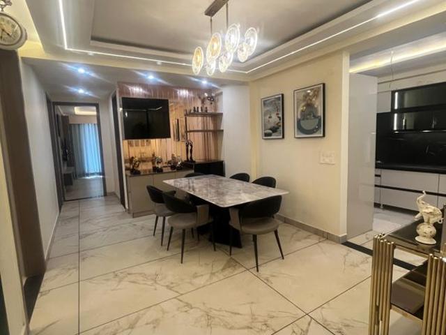 Resale | 3 BHK + Pooja Room 1850 Sq.Ft. Apartment in Kharar Banur Road