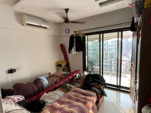 Resale | 3 BHK + Pooja Room 1850 Sq.Ft. Apartment in Sai Intop Tower
