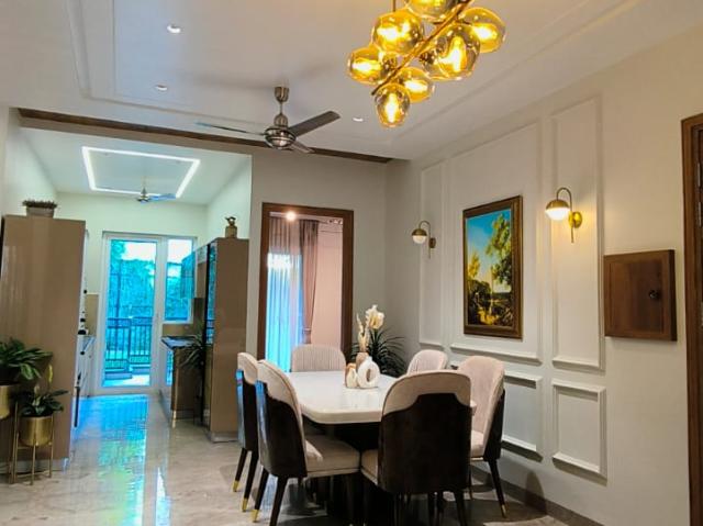 Resale | 3 BHK + Pooja Room 1895 Sq.Ft. Apartment in Arcadia Park East