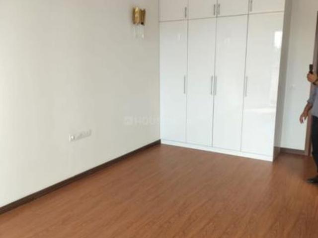 Resale | 3 BHK + Pooja Room 1896 Sq.Ft. Apartment in Omaxe Lake