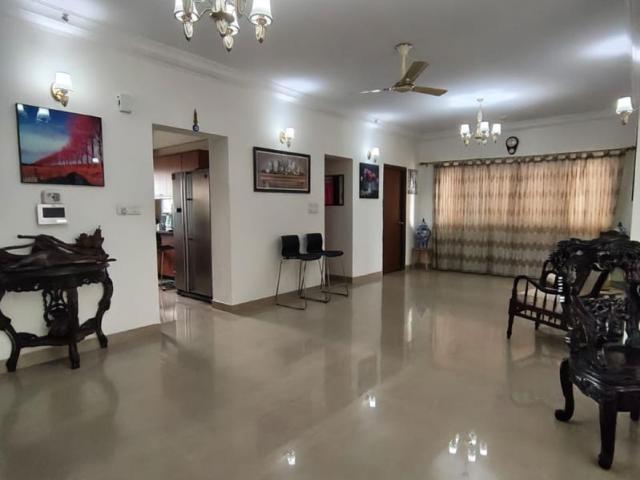 Resale | 3 BHK + Pooja Room 1933 Sq.Ft. Apartment in Salarpuria Gold Summit