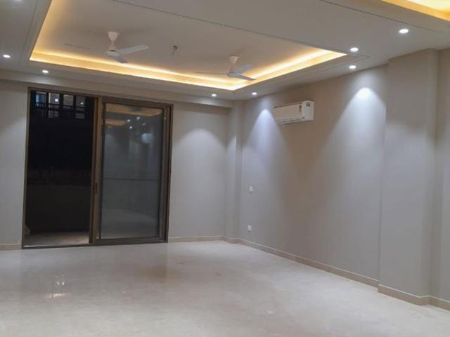 Resale | 3 BHK + Pooja Room 2000 Sq.Ft. Apartment in Sector 5 Dwarka