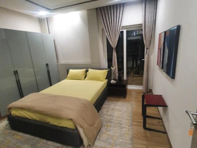Resale | 3 BHK + Pooja Room 2025 Sq.Ft. Apartment in Vasavi Lakecity East