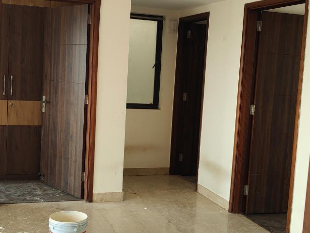 Resale | 3 BHK + Pooja Room 2033 Sq.Ft. Apartment in Adani Samsara Vilasa