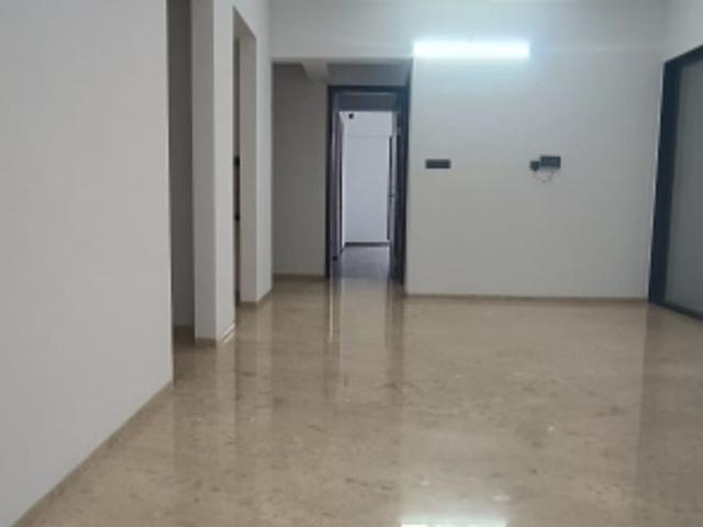 Resale | 3 BHK + Pooja Room 2109 Sq.Ft. Apartment in Sun Flower
