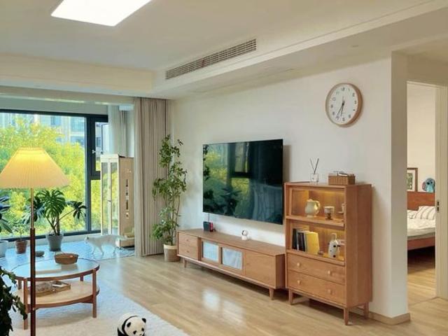 Resale | 3 BHK + Pooja Room 217 Sq.Yd. Independent House in Defence Colony