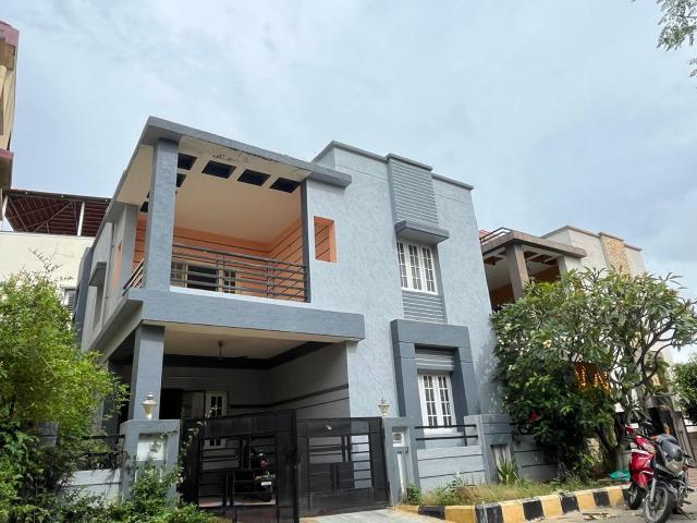 Resale | 3 BHK + Pooja Room 2350 Sq.Ft. Villa in SRR Pride