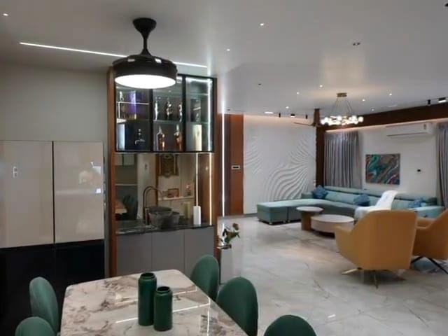Resale | 3 BHK + Pooja Room 2500 Sq.Ft. Apartment in Tarnaka