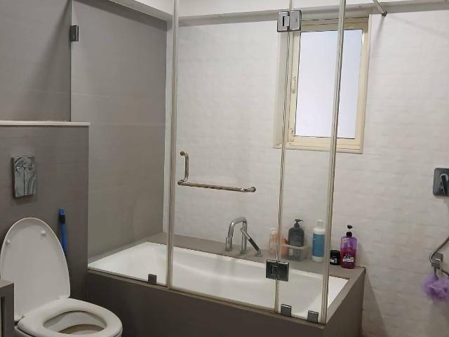 Resale | 3 BHK + Pooja Room 2600 Sq.Ft. Apartment in Uphar Apartment Malabar Hill