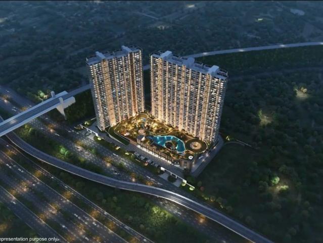 Resale | 3 BHK + Pooja Room 2800 Sq.Ft. Apartment in Godrej Jardinia