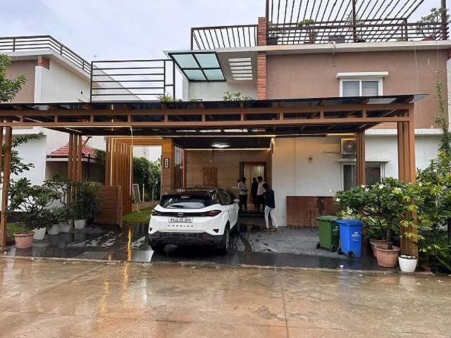 Resale | 3 BHK + Pooja Room 3200 Sq.Ft. Villa in Mokila