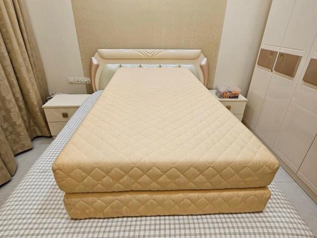 Resale | 3 BHK + Pooja Room,Extra Room 1016 Sq.Ft. Apartment in Acme Oasis
