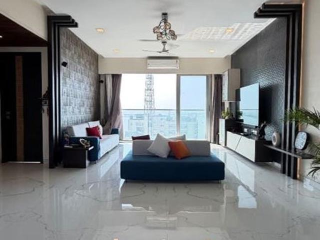 Resale | 3 BHK + Pooja Room,Servant Room 1300 Sq.Ft. Apartment in Suraj Tranquil Bay 1