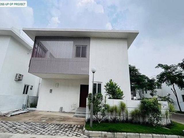 Resale | 3 BHK + Pooja Room,Servant Room 3010 Sq.Ft. Villa in Sark Three