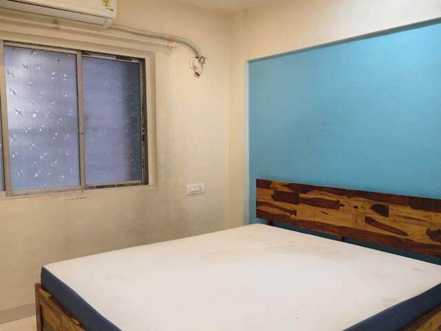 Resale | 3 BHK + Pooja Room,Servant Room,Basement 1220 Sq.Ft. Apartment in Omkar Alta Monte
