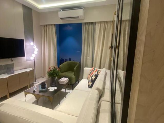 Resale | 3 BHK + Pooja Room,Servant Room,Extra Room 945 Sq.Ft. Apartment in Siddha Sky
