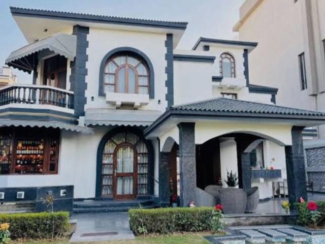 Resale | 3 BHK + Pooja Room,Servant Room,Extra Room 1200 Sq.Ft. Villa in Banashankari
