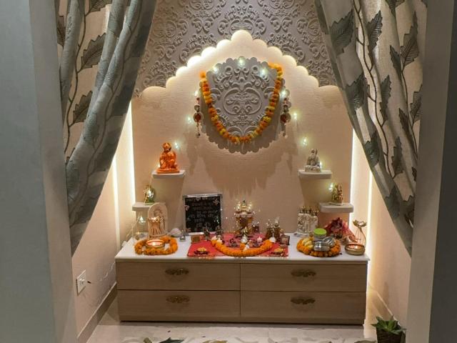 Resale | 3 BHK + Pooja Room,Servant Room,Study Room 1555 Sq.Ft. Apartment in M3M Crown