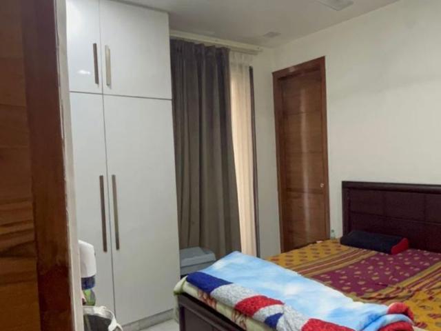 Resale | 3 BHK + Pooja Room,Servant Room,Study Room 1800 Sq.Ft. Apartment in Dwarka