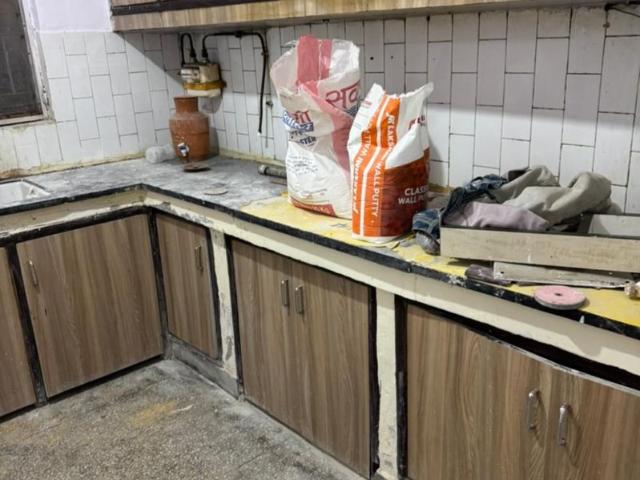 Resale | 3 BHK + Pooja Room,Servant Room,Study Room 1800 Sq.Ft. Apartment in Dwarka
