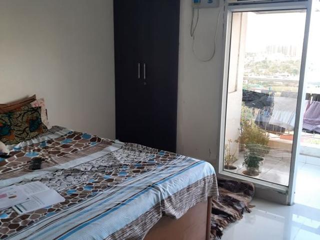 Resale | 3 BHK + Pooja Room,Servant Room,Study Room 1800 Sq.Ft. Independent House in DLF Phase II
