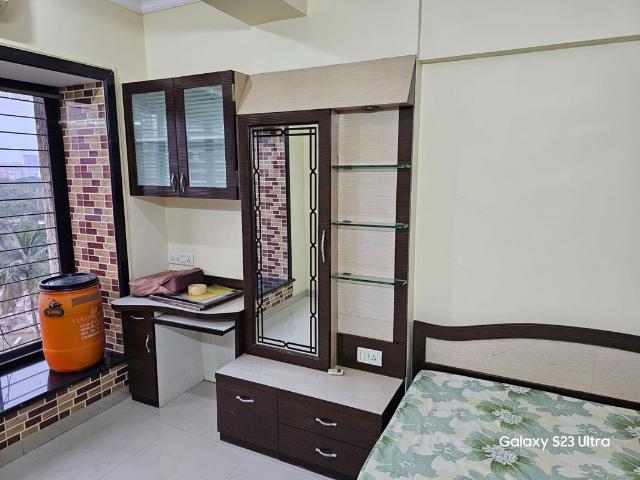 Resale | 3 BHK + Pooja Room,Servant Room,Study Room 1935 Sq.Ft. Independent House in DLF Phase II