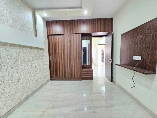 Resale | 3 BHK + Pooja Room,Servant Room,Study Room 2765 Sq.Ft. Apartment in Brigade Road