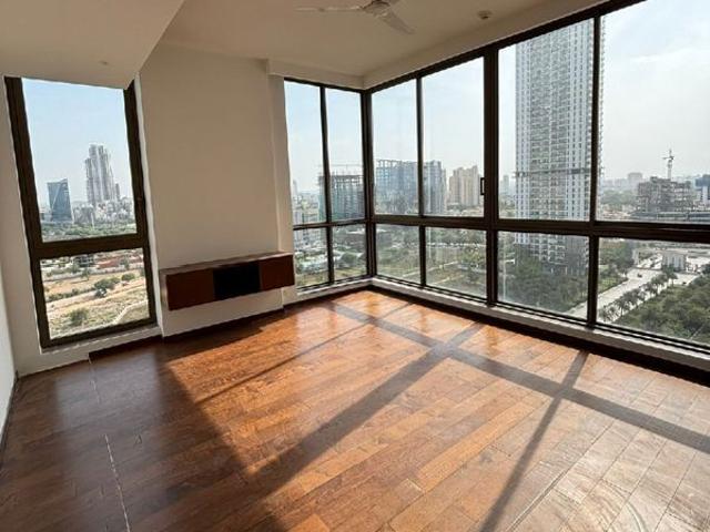 Resale | 3 BHK + Pooja Room,Servant Room,Study Room 3494 Sq.Ft. Apartment in M3M Golf Estate