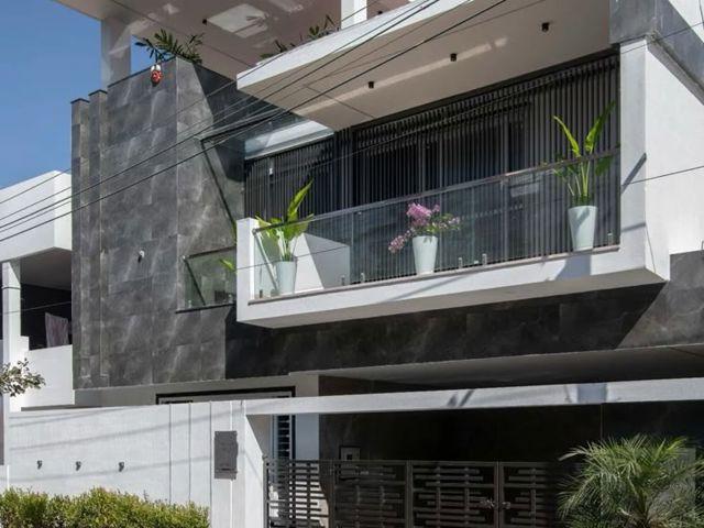 Resale | 3 BHK + Pooja Room,Servant Room,Study Room,Extra Room,Store Room 1500 Sq.Ft. Villa in Jigani