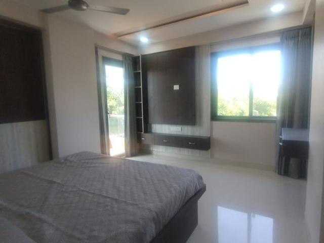 Resale | 3 BHK + Pooja Room,Servant Room,Study Room,Extra Room 1700 Sq.Ft. Apartment in Balaji Urban Prime