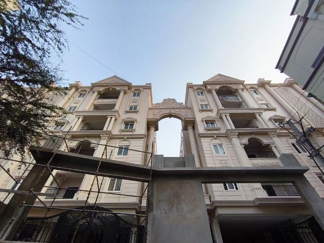 Resale | 3 BHK + Pooja Room,Servant Room,Study Room,Extra Room 1754 Sq.Ft. Apartment in Lakdi ka pul