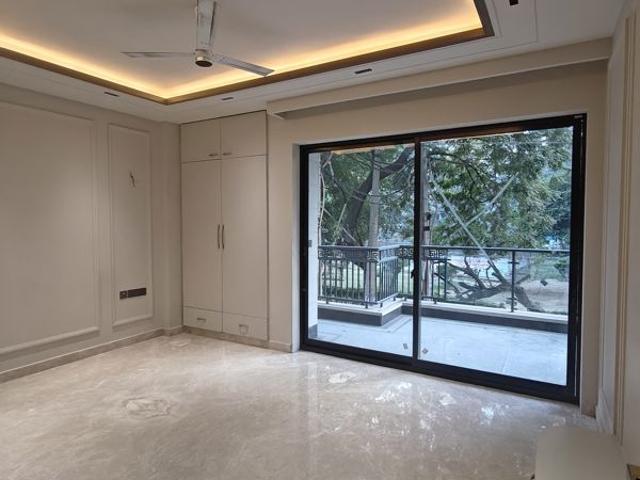 Resale | 3 BHK + Pooja Room,Servant Room,Study Room,Extra Room 1850 Sq.Ft. Apartment in Greater Kailash I