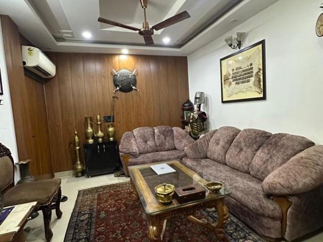 Resale | 3 BHK + Pooja Room,Servant Room,Study Room,Extra Room 1350 Sq.Ft. Apartment in Abul Fazal Enclave Part 1