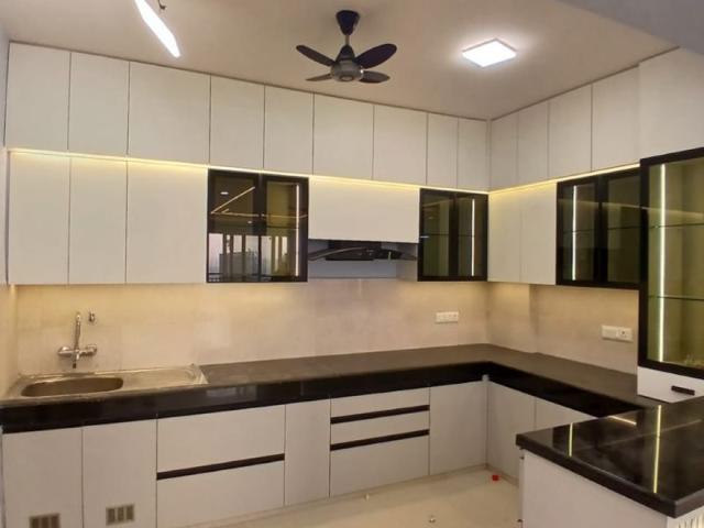 Resale | 3 BHK + Pooja Room,Servant Room,Study Room,Extra Room 2100 Sq.Ft. Apartment in Dwarka