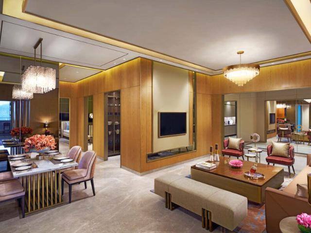 Resale | 3 BHK + Pooja Room,Servant Room,Study Room,Extra Room 2282 Sq.Ft. Apartment in Puri Diplomatic Residences