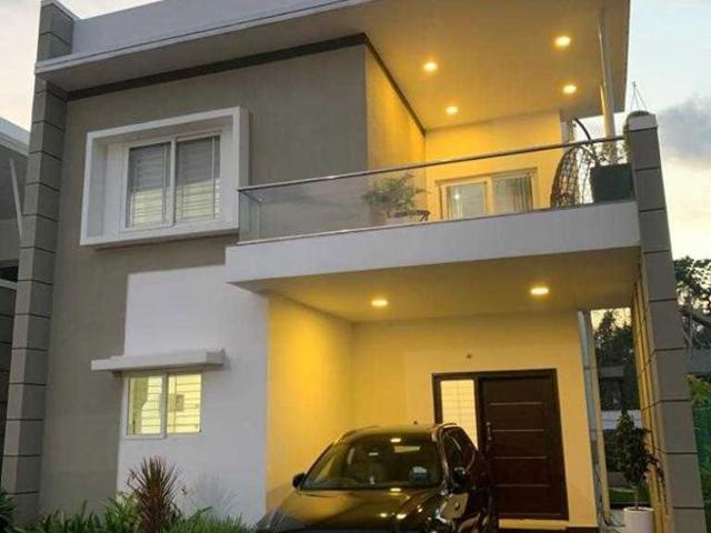 Resale | 3 BHK + Pooja Room,Servant Room,Study Room,Extra Room 800 Sq.Ft. Villa in Bidadi