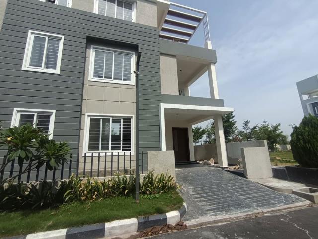 Resale | 3 BHK + Pooja Room,Servant Room,Study Room,Store Room 2448 Sq.Ft. Villa in Turkayamjal