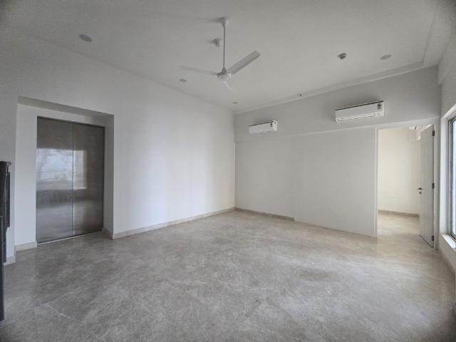 Resale | 3 BHK + Pooja Room,Store Room 1774 Sq.Ft. Apartment in Indiabulls Sky Forest