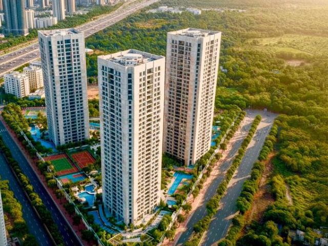 Resale | 3 BHK + Pooja Room,Store Room 2800 Sq.Ft. Apartment in Patancheru