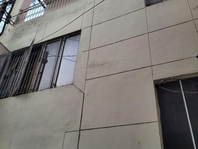 Resale | 3 BHK + Pooja Room,Study Room,Basement 1750 Sq.Ft. Apartment in Sector 52