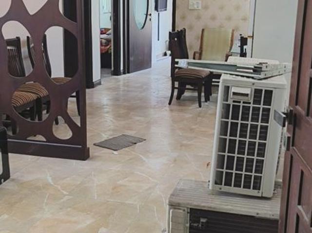 Resale | 3 BHK + Pooja Room,Study Room,Basement 1800 Sq.Ft. Apartment in Sector 18 Dwarka