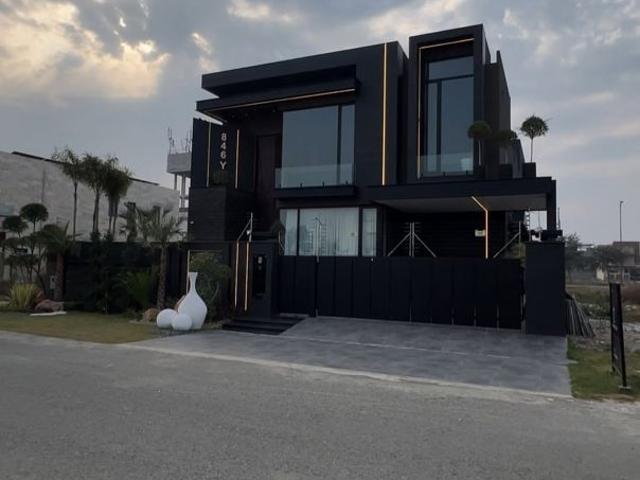 Resale | 3 BHK + Pooja Room,Study Room,Extra Room 1200 Sq.Ft. Villa in Anekal